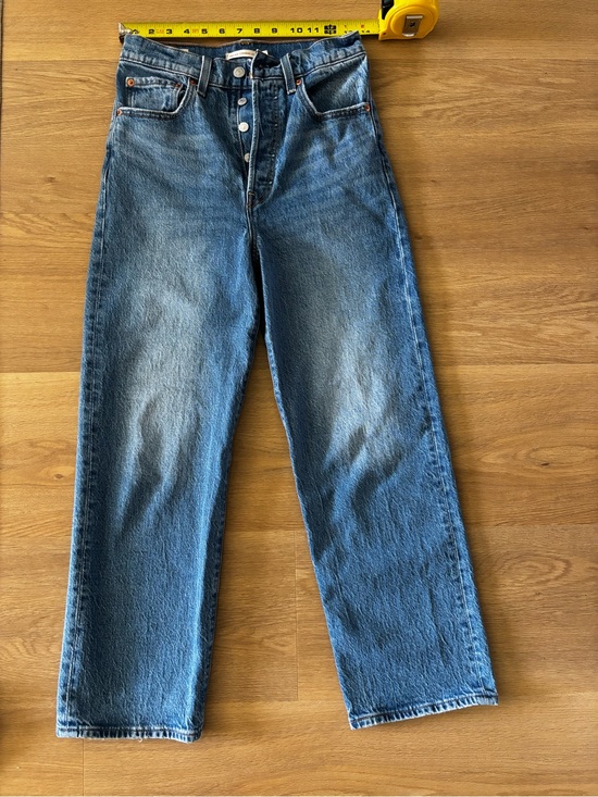 Levi's Denim - 4/$20 Levi's Medium Blue Straight Ankle Jeans